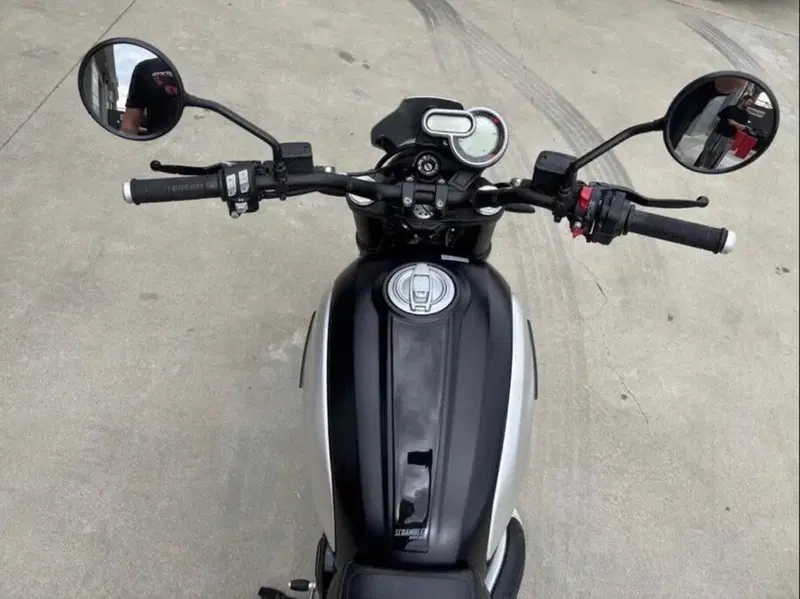 Ducati Scrambler 1100 Dark Pro (2020 - 24) (8)