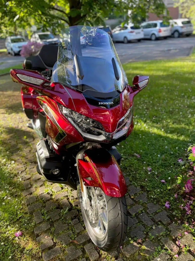 Honda GL 1800 Gold Wing Tour (2025 - 26) (8)