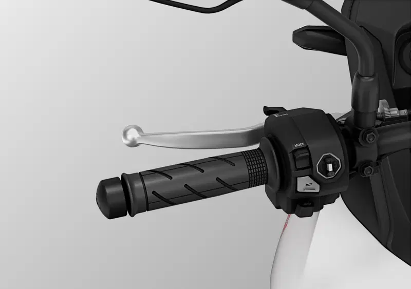 Honda Transalp XL750 (2025) (4)