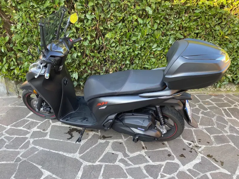 Honda SH 350 Sport (2021 - 24) (4)