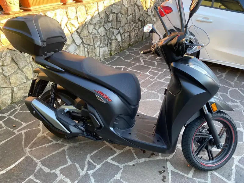 Honda SH 350 Sport (2021 - 24) (5)