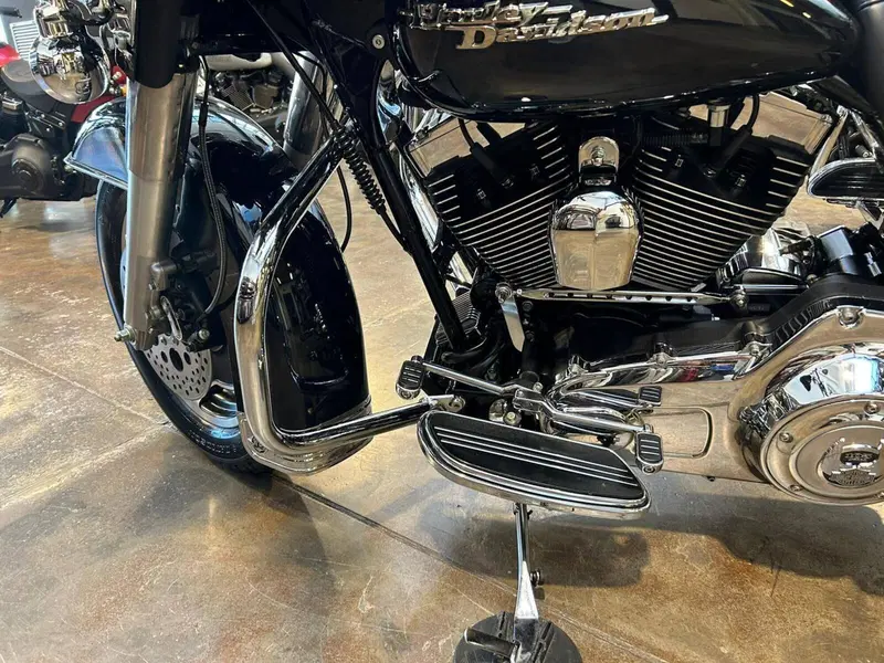 Harley-Davidson 1450 Street Glide (2006 - 07) - FLHX (4)