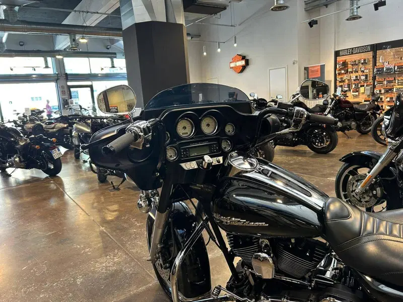 Harley-Davidson 1450 Street Glide (2006 - 07) - FLHX (5)
