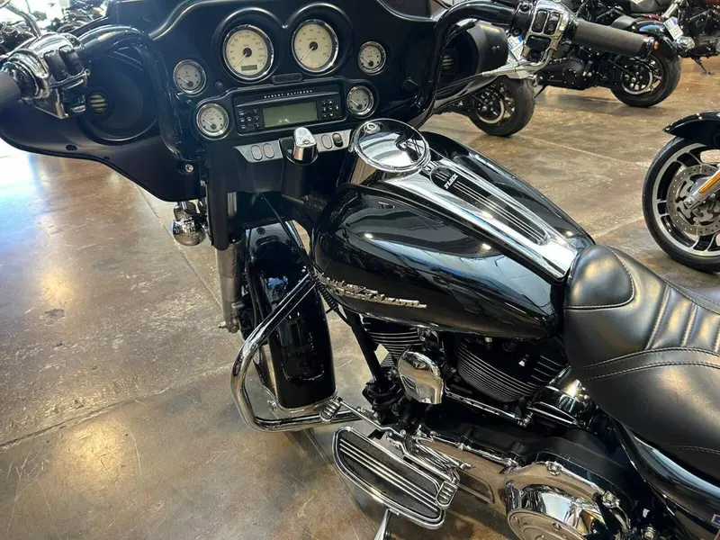 Harley-Davidson 1450 Street Glide (2006 - 07) - FLHX (6)