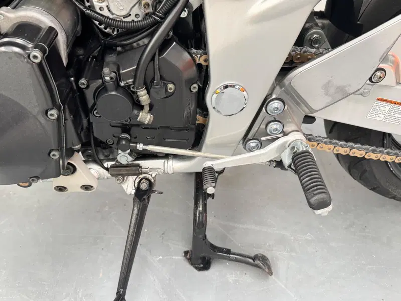 Suzuki GSF 1200S Bandit (2006) (2)