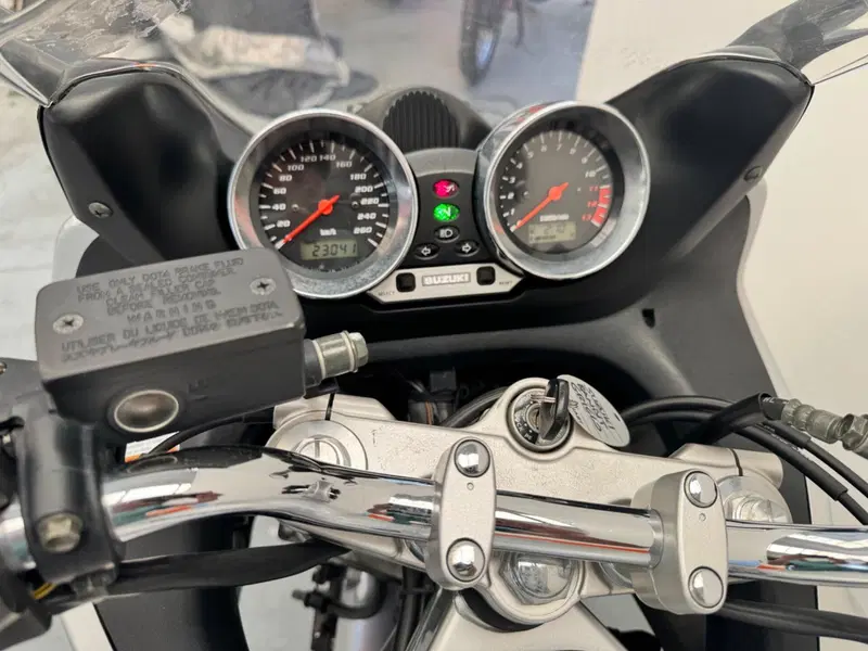 Suzuki GSF 1200S Bandit (2006) (4)