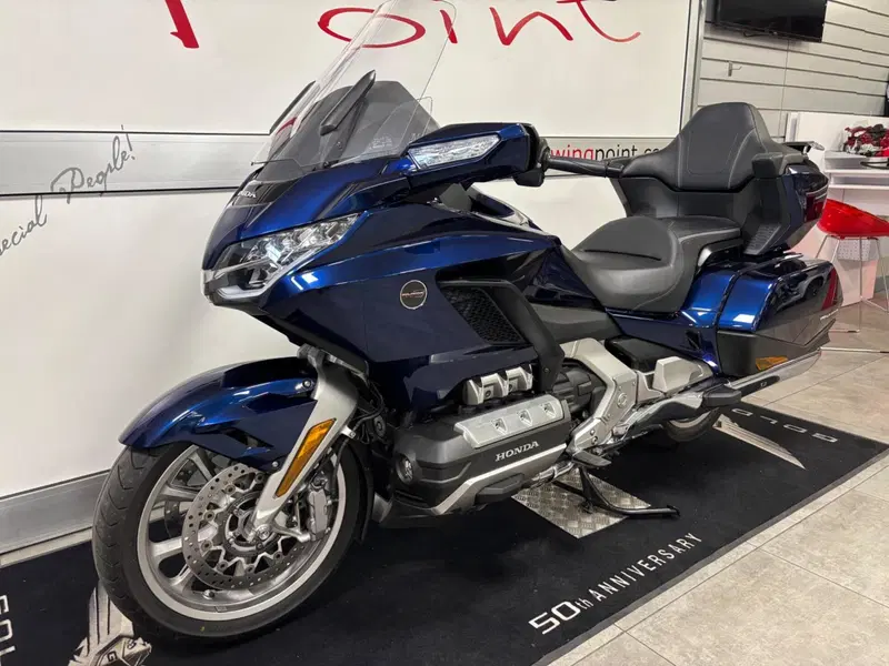 Honda GL 1800 Gold Wing Tour DTC (2018 - 20) (2)