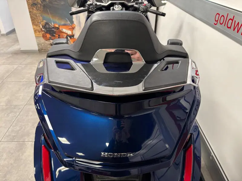Honda GL 1800 Gold Wing Tour DTC (2018 - 20) (8)