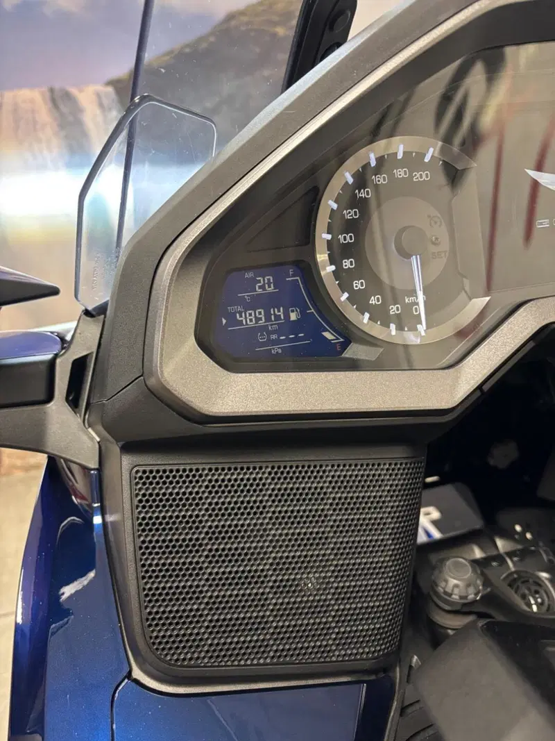 Honda GL 1800 Gold Wing Tour DTC (2018 - 20) (9)