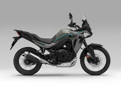 Honda Transalp XL750 (2026) nuova