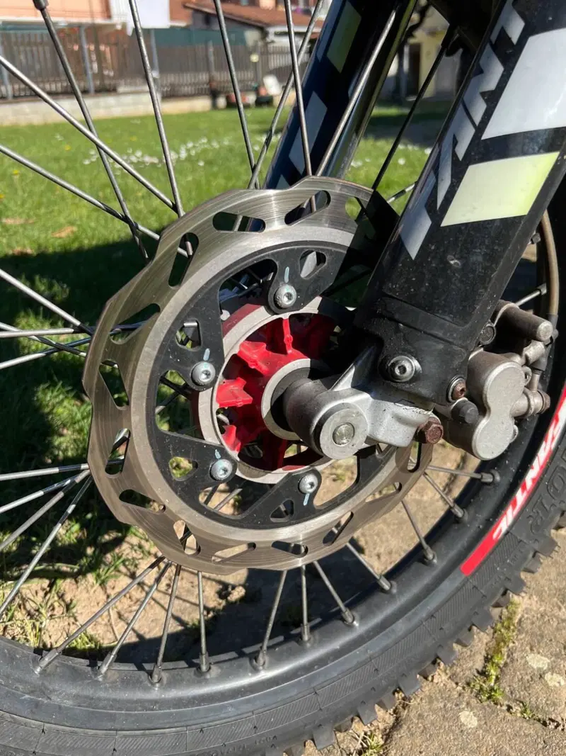 Fantic Motor XEF 125 Performance 4T (2022) (9)