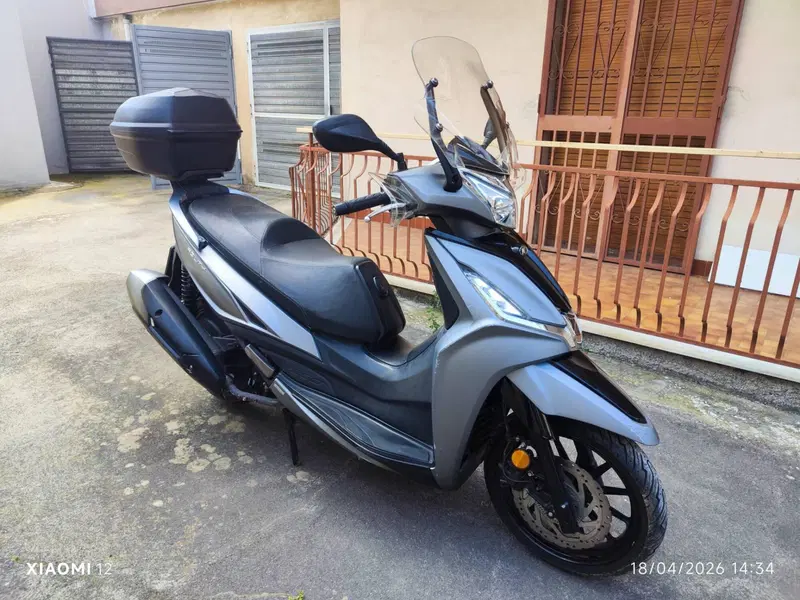 Kymco Agility 300i Noodoe (2020) (3)