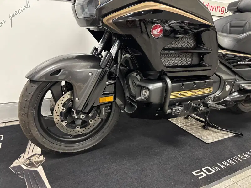 Honda GL 1800 Gold Wing (2012 - 17) (2)