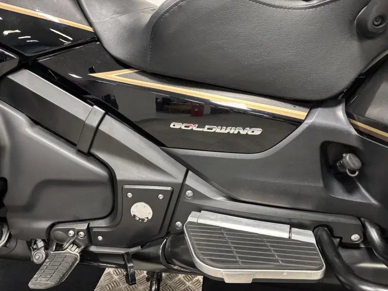 Honda GL 1800 Gold Wing (2012 - 17) (9)