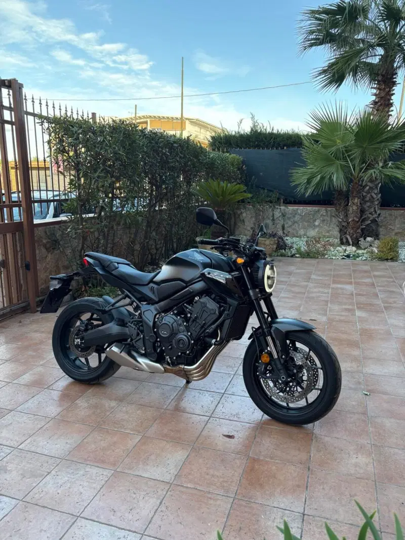 Honda CB 650 R (2021 - 23)