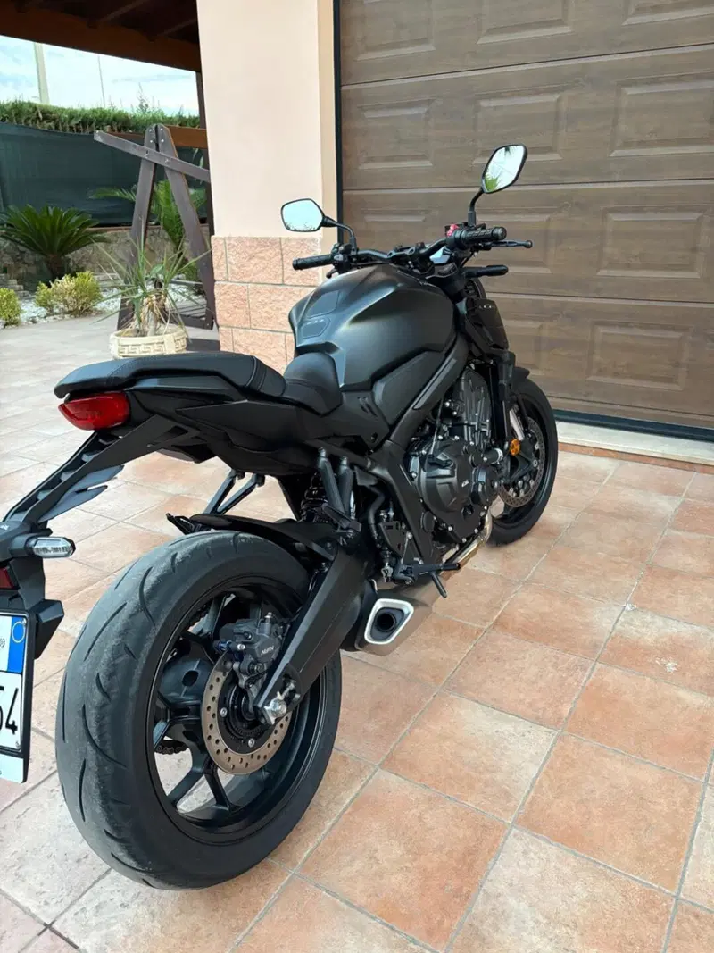 Honda CB 650 R (2021 - 23) (2)