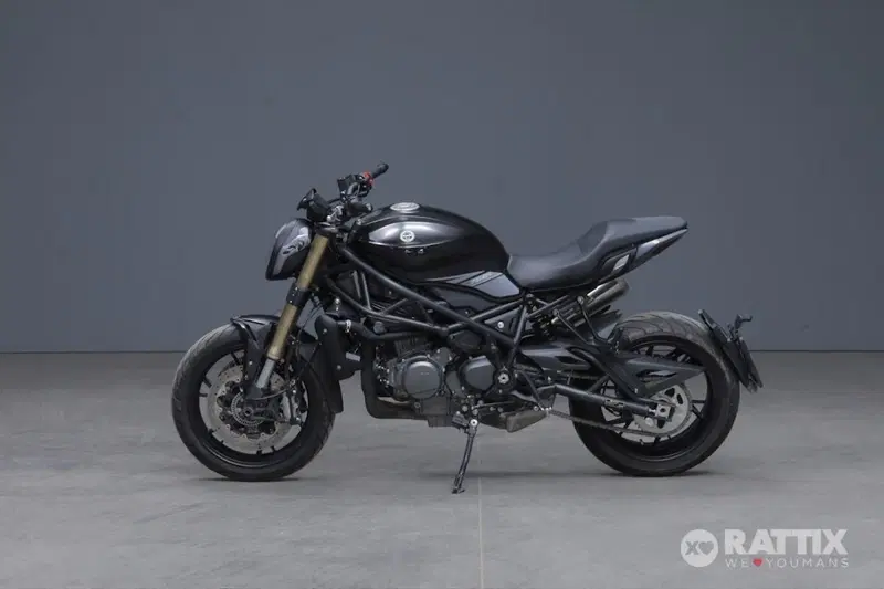 Benelli 752 S (2022 - 25) (3)