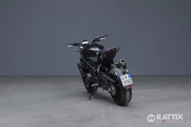 Benelli 752 S (2022 - 25) (5)
