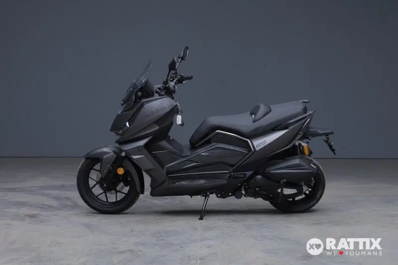 Wottan Motor GT2 300 (2025 - 26) (3)