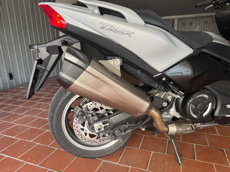 Yamaha T-Max 530 DX (2017 - 19) (4)