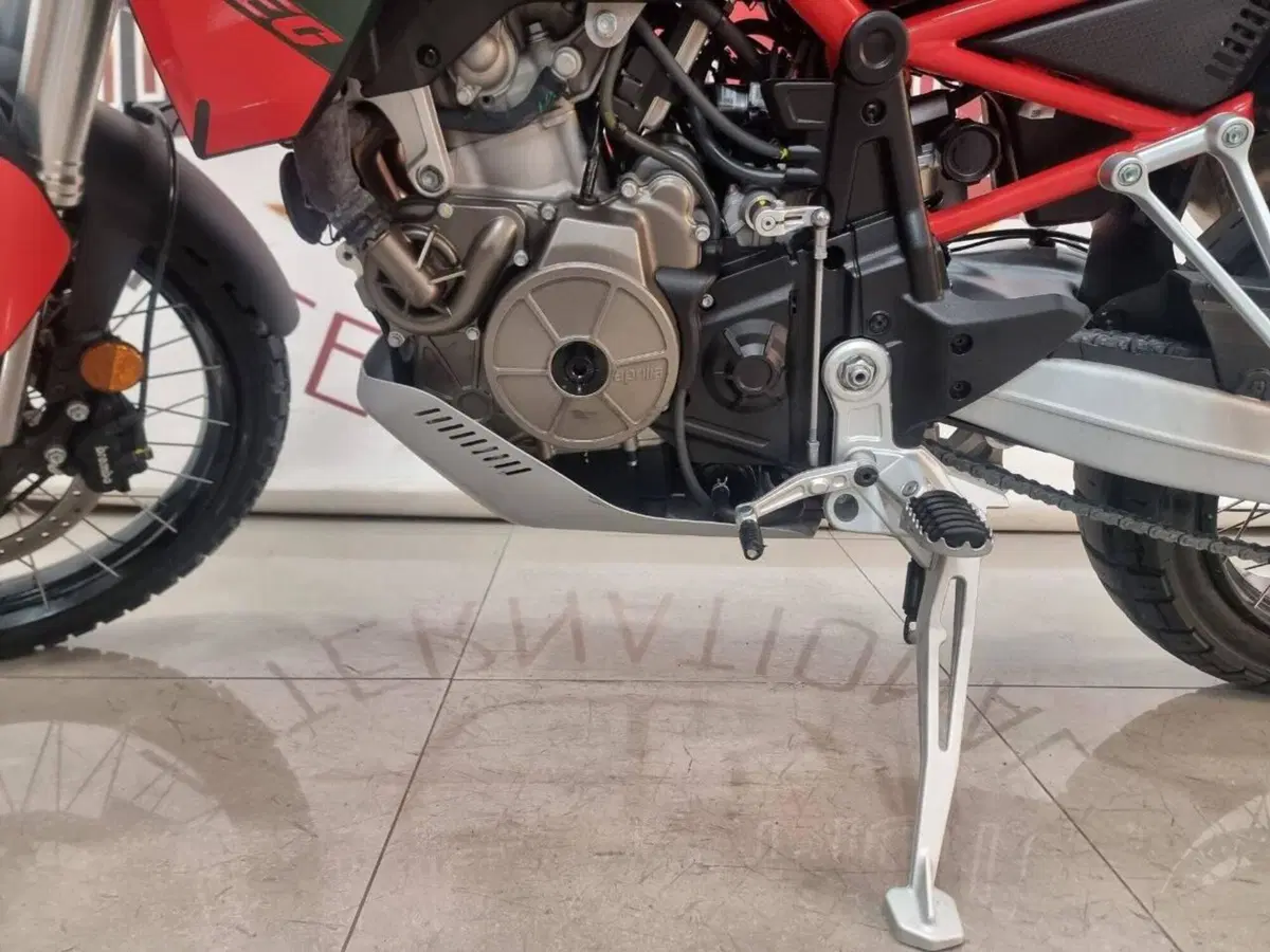 Aprilia Tuareg 660 (2025 - 26) (5)