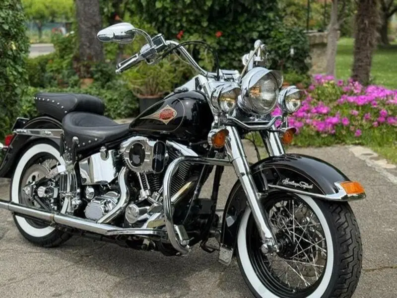 Harley-Davidson 1340 Heritage Classic (1984 - 98) - FLSTC (15)
