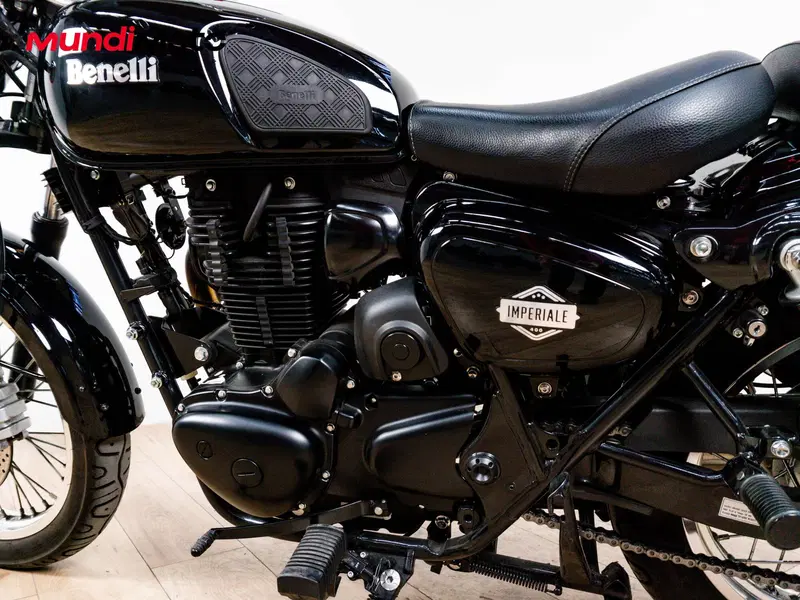 Benelli Imperiale 400 (2021 - 25) (8)