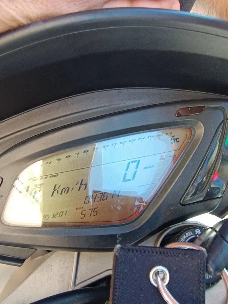 MV Agusta Brutale 675 (2011 - 15) (3)