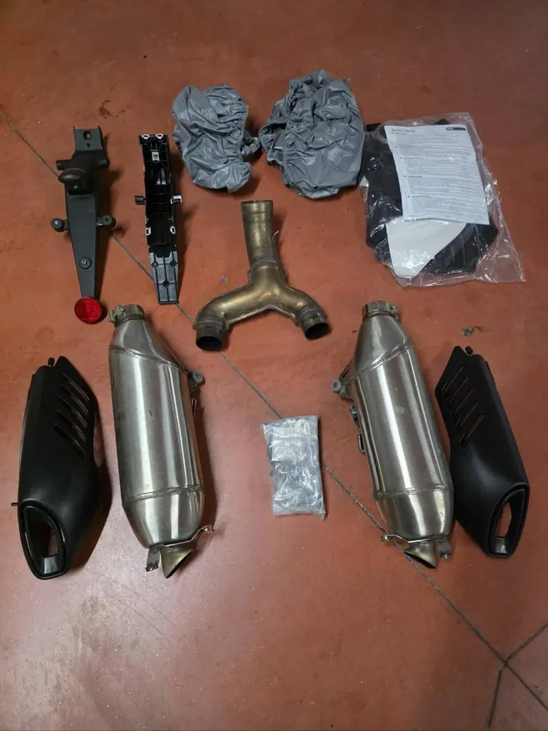 Aprilia Dorsoduro 1200 ABS (2012 - 15) (9)