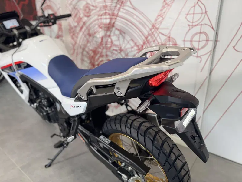 Honda Transalp XL750 (2025) (16)