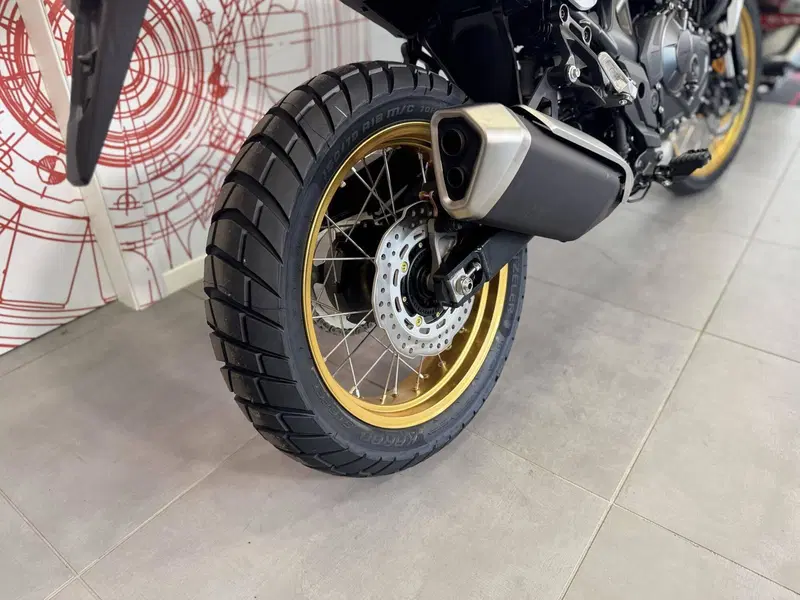 Honda Transalp XL750 (2025) (12)