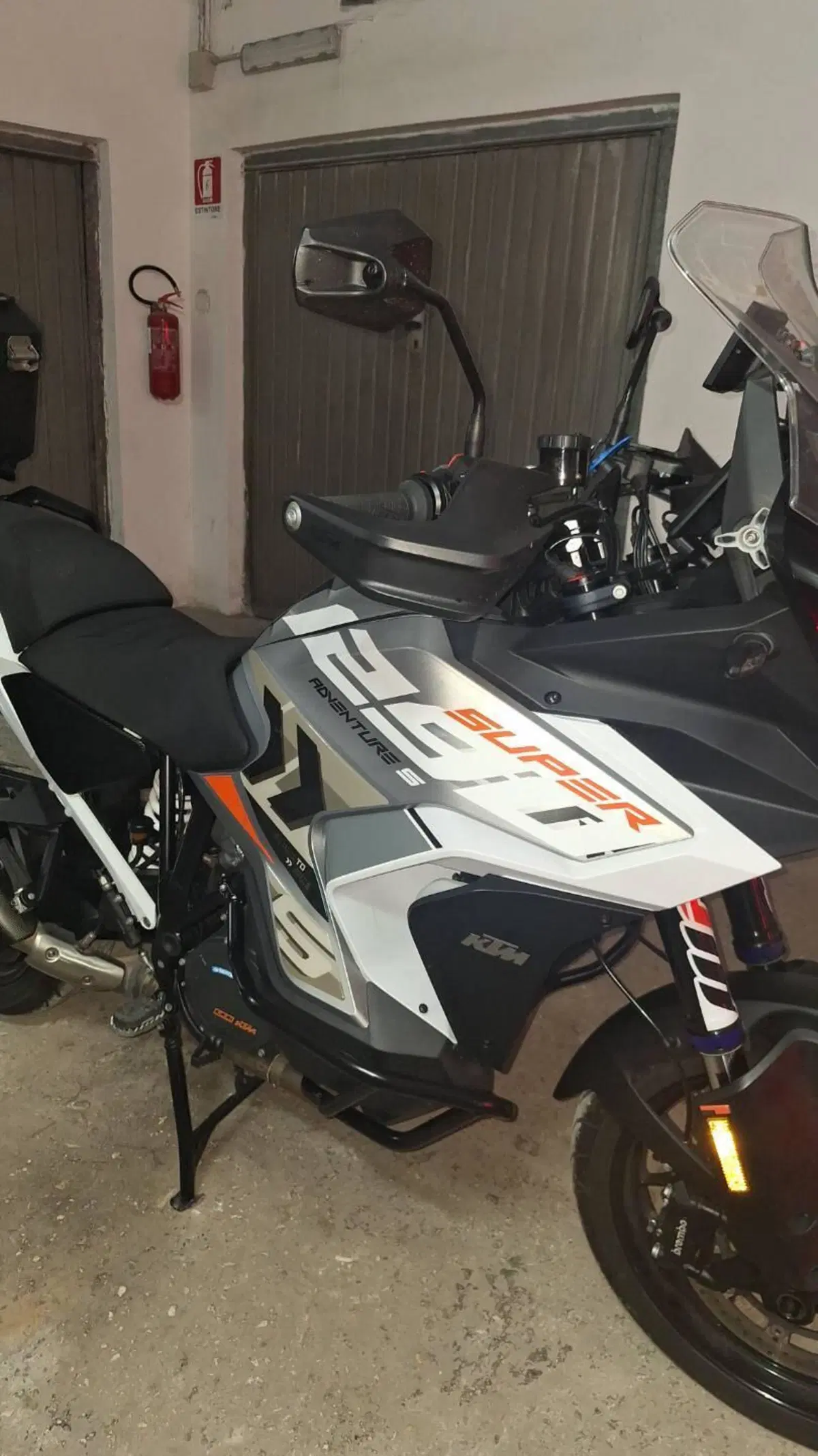 KTM 1290 Super Adventure S (2022 - 25) (4)