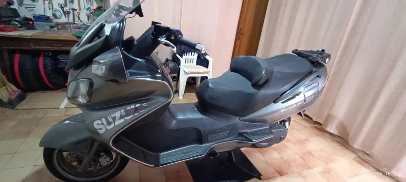 Suzuki Burgman AN 650 Executive ABS (2006 - 12)