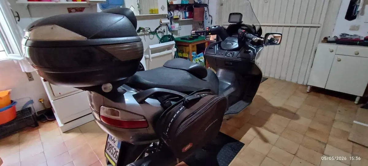Suzuki Burgman AN 650 Executive ABS (2006 - 12) (17)