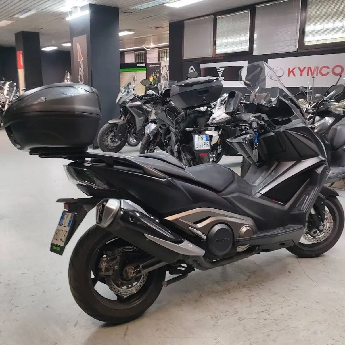 Kymco AK 550 ETS (2021 - 26) (6)
