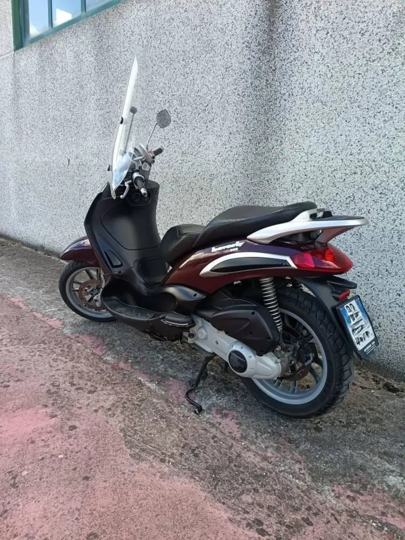 Piaggio Beverly 200 (2002 - 03) (5)