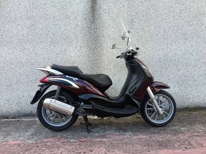 Piaggio Beverly 200 (2002 - 03) (4)