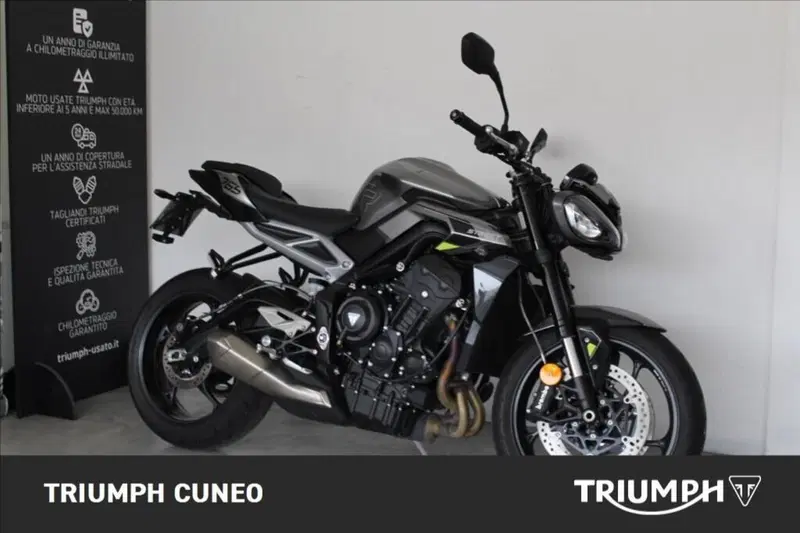Triumph Street Triple 765 R (2023 - 26)