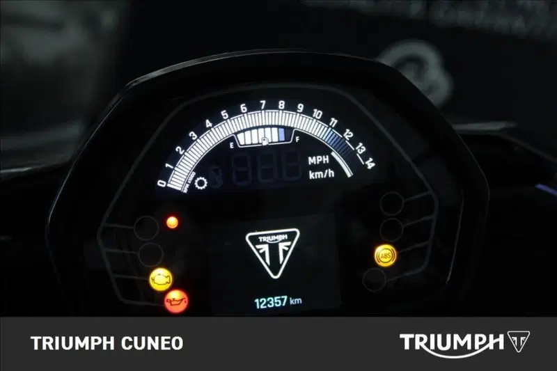 Triumph Street Triple 765 R (2023 - 26) (5)