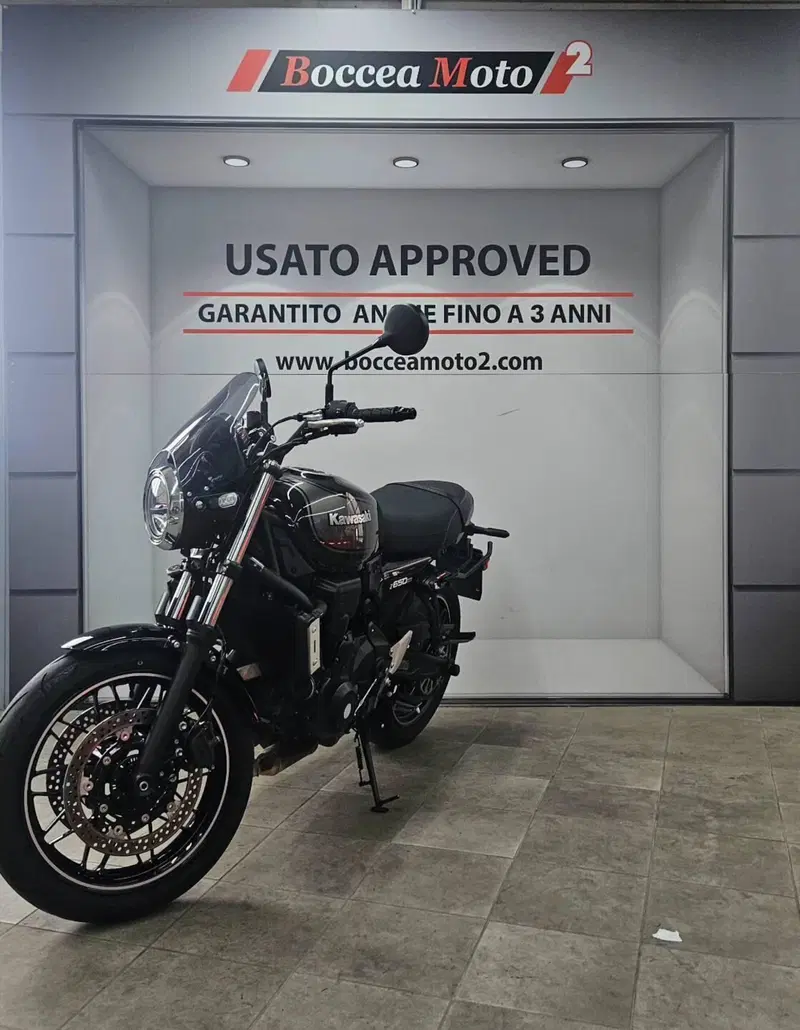Kawasaki Z 650 RS (2025 - 26) (2)