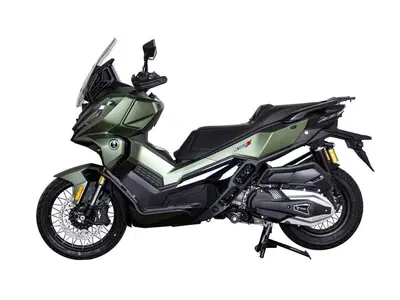 Voge SR450X (2026) nuova