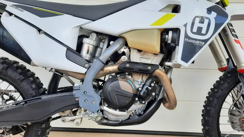 Husqvarna FE 350 (2022) (3)
