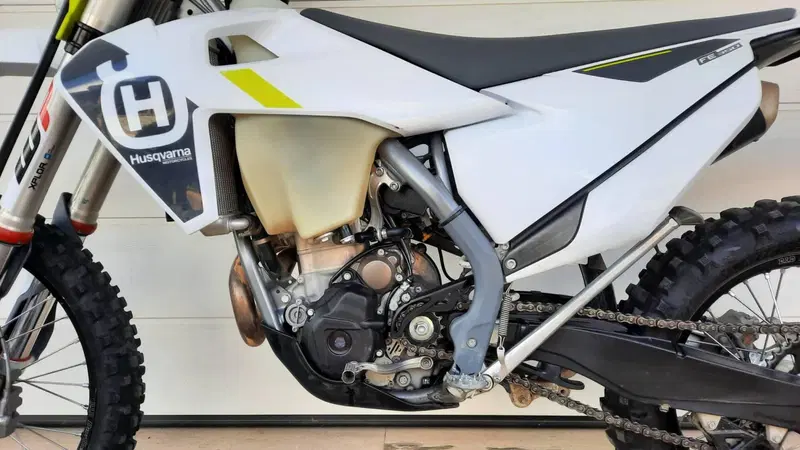 Husqvarna FE 350 (2022) (4)