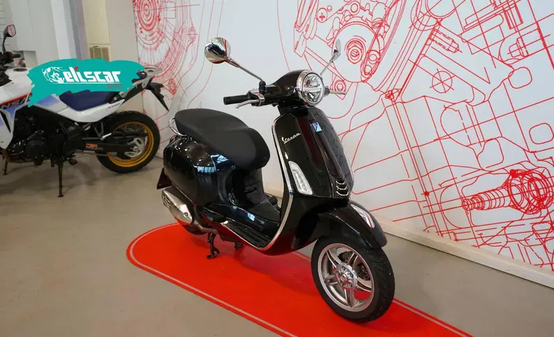 Vespa Primavera 125 (2024 - 25) (2)