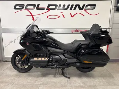 Honda GL 1800 Gold Wing Tour DCT &amp; Airbag (2022 - 24) usata