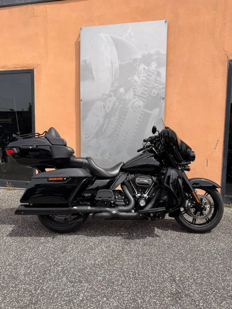 Harley-Davidson 114 Electra Glide Ultra Limited (2021 - 22) - FLHTK