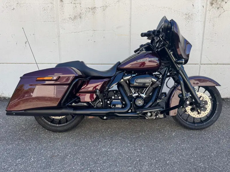 Harley-Davidson 114 Street Glide Special (2019 - 20) - FLHXS