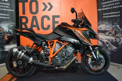 KTM 1290 Super Duke GT (2021) usata