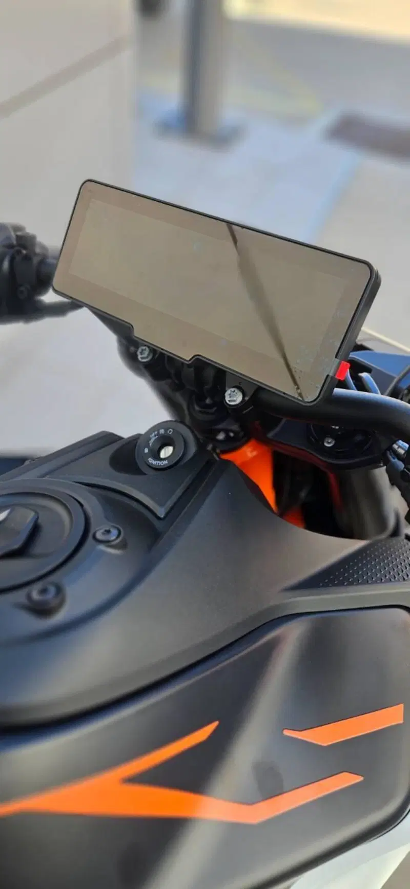KTM 990 Duke R (2026) (5)