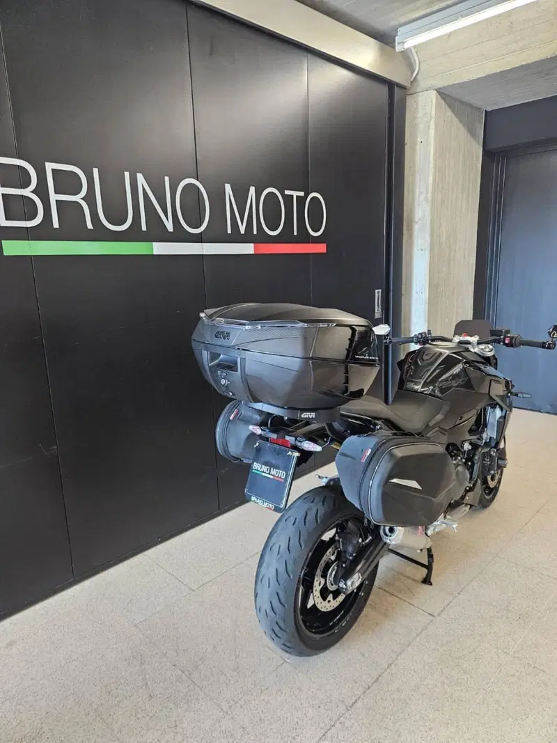 Bmw F 900 R (2025 - 26) (4)